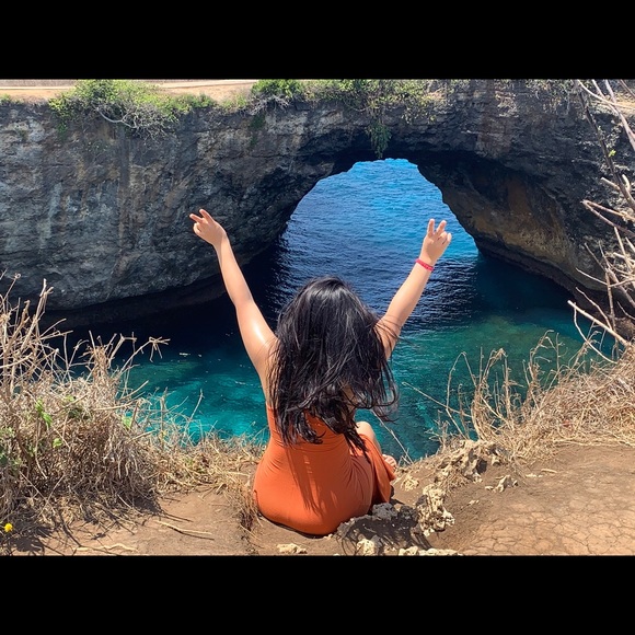 Meet your Posher, Ruby - Picture 1 of 1